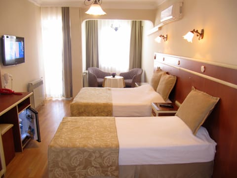 Deluxe Double or Twin Room | View from room