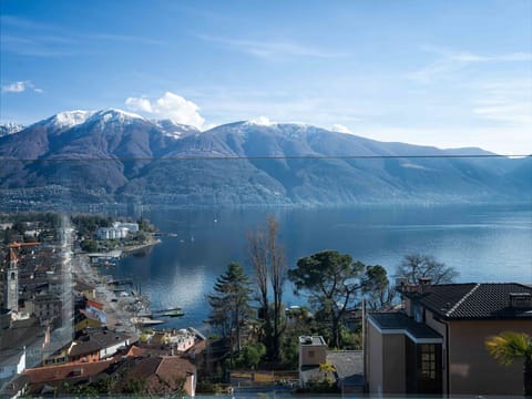 Mountainous Landforms, Mountain, Water, Body Of Water, Hill, Highland, Mountain Range, Coastal And Oceanic Landforms, Landscape, Hill Station