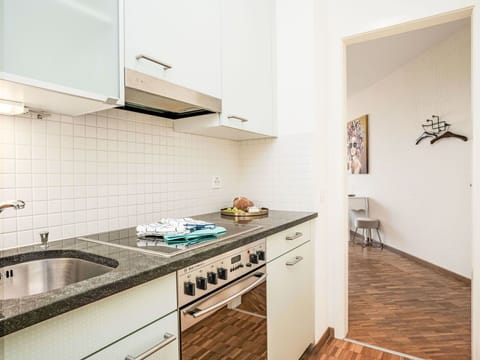 Flooring, Kitchen, Interior Design, Wood, Countertop, Kitchen Appliance, Floor, Major Appliance, Ceiling, Cabinetry