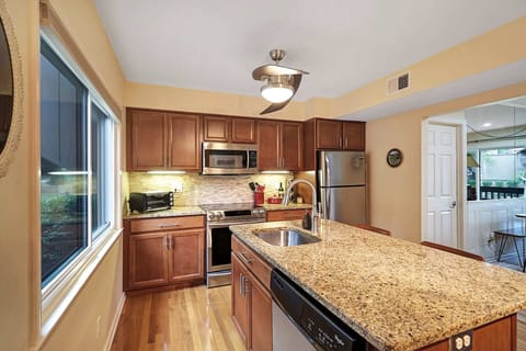 Large fully equipped open concept kitchen