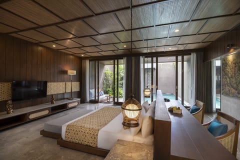 Luxury Villa, 1 Bedroom, Private Pool | Premium bedding, pillowtop beds, free minibar, desk