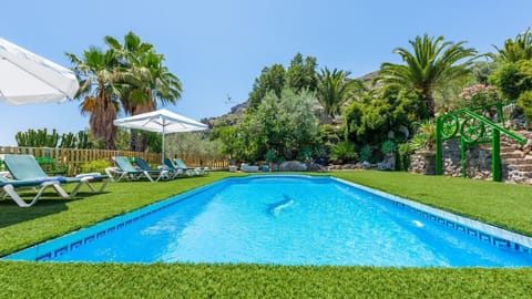 Finca Salrima Álora by Ruralidays