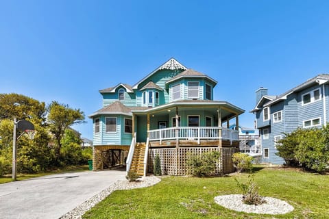Front Exterior of Vintage Mermaid