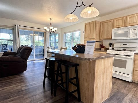 Kitchen island seating