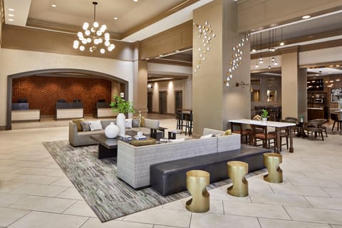 Lobby lounge