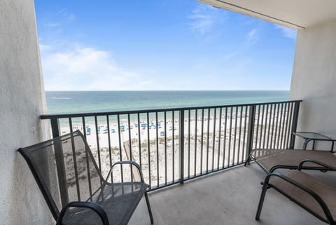 Condo, 1 Bedroom, Balcony, Beachfront (875) | Balcony