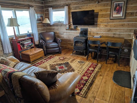 A different view of the livingroom