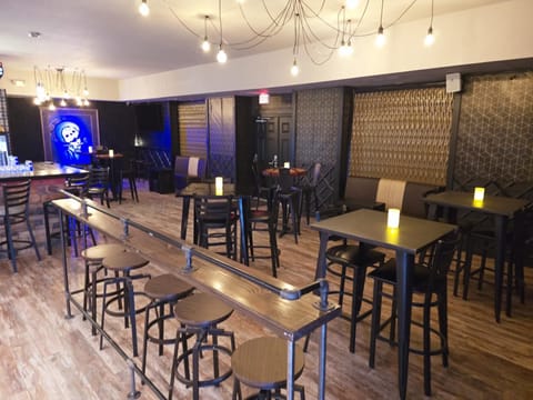 Sports bar