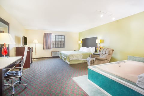 Studio Suite, 1 King Bed, Non Smoking | Desk, iron/ironing board, free cribs/infant beds, rollaway beds