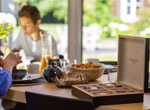 Free daily continental breakfast