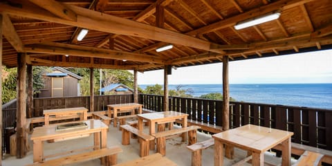 BBQ/picnic area