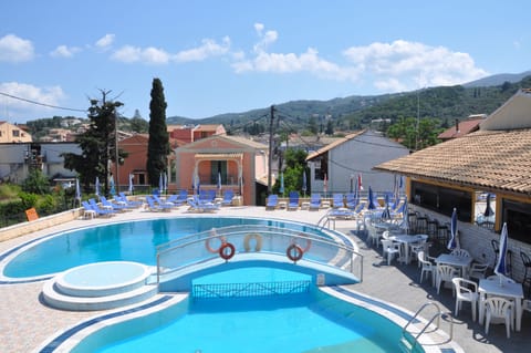 Seasonal outdoor pool, pool umbrellas