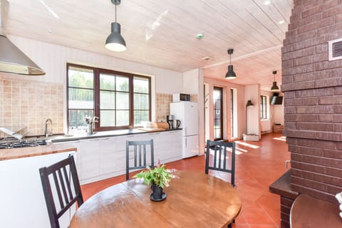 Kitchen in "Dzūkijos uoga" vacation rentals