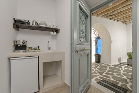 Suite, 1 Bedroom (V.S.II Suite 4) | Private kitchen | Full-size fridge, espresso maker, coffee/tea maker, electric kettle