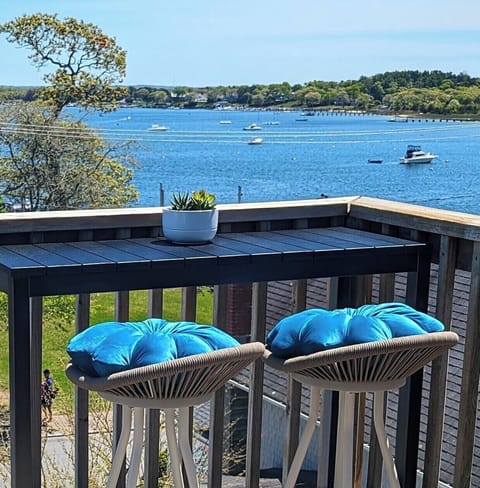 Enjoy the amazing bay views from the top floor!