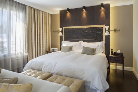 Family Double Room, Mountain View | Hypo-allergenic bedding, free minibar, in-room safe, desk