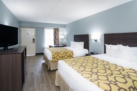 In-room safe, desk, iron/ironing board, rollaway beds