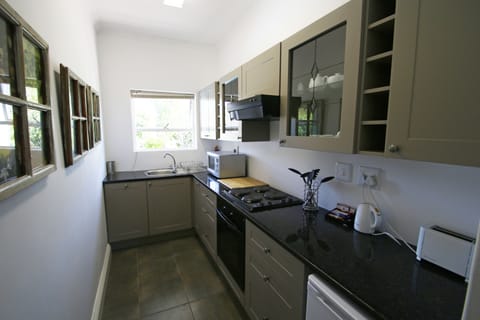 Double Room, 1 Double or 2 Twin Beds, Garden View, Garden Area (Self Catering) | Private kitchen | Fridge, coffee/tea maker