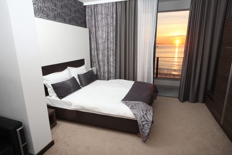 Classic Double Room, Balcony, Sea View | Beach/ocean view
