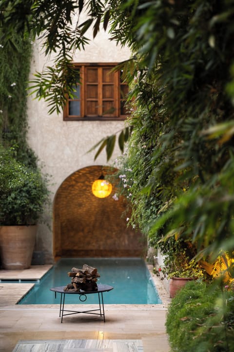 3 outdoor pools