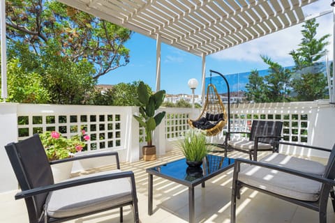 Deluxe Triple Room | Terrace/patio