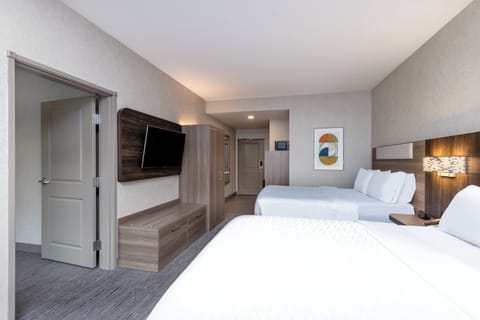 Suite, 2 Bedrooms | Down comforters, in-room safe, desk, laptop workspace