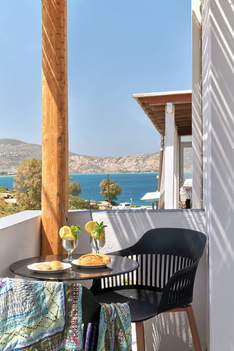 Deluxe Double Room, 1 Bedroom, Partial Sea View | Balcony