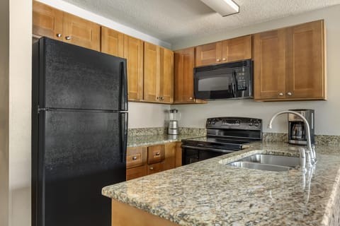 Microwave, coffee/tea maker