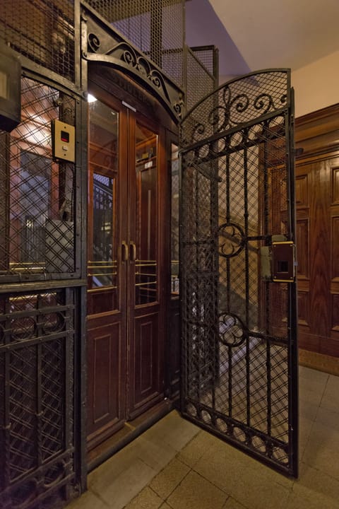 Elevator