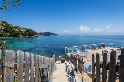 Sundeck