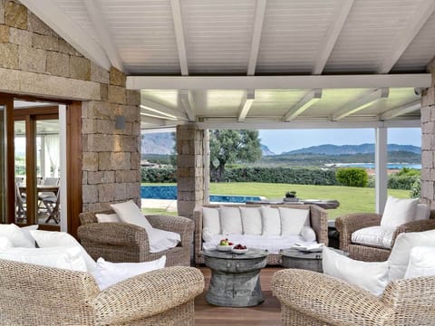 Luxury Villa, Sea View | Hypo-allergenic bedding, minibar, in-room safe, desk