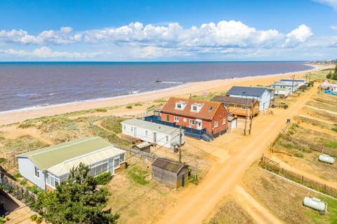 Westward Ho, Heacham: With the beach on the doorstep