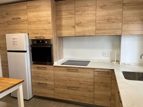 Sky, Wood, Building, Shade, Fence, Landscape, Facade, Roof, Slope, Siding