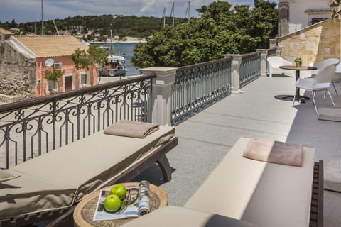 Executive Suite (Partial Harbor View no 111) | View from room