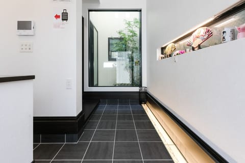 Entrance hall / entrance hall / entrance