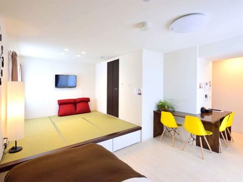 ・ Private room 303 / A spacious 40m2 space that can protect your private life.