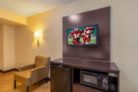 Desk, blackout drapes, free cribs/infant beds, free WiFi