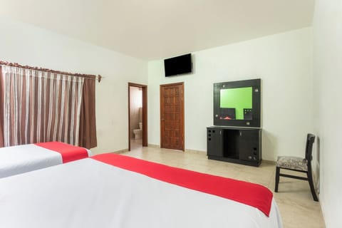 Standard Room, 2 Double Beds | Desk, soundproofing, free WiFi, bed sheets