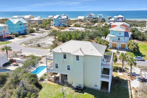 Sea Breeze Manor - Gulf View