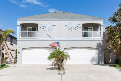 Welcome to 120B E. Mars!