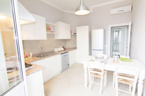 Superior Apartment, 3 Bedrooms | Private kitchen | Full-size fridge, microwave, stovetop, dishwasher