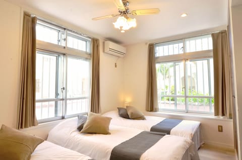 3Bedroom Apartment | 3 bedrooms, WiFi (free), bed sheets