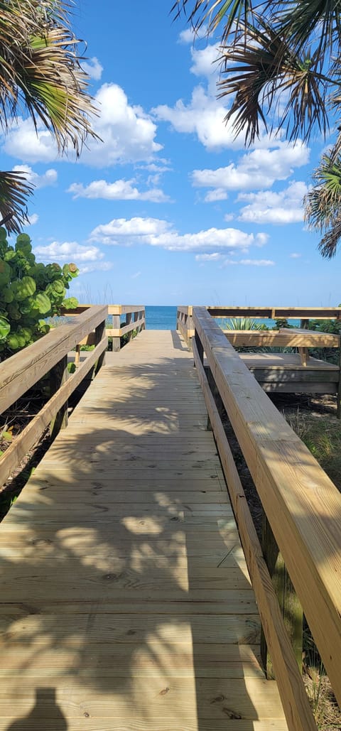 PRIVATE WALKWAY TO BEACH