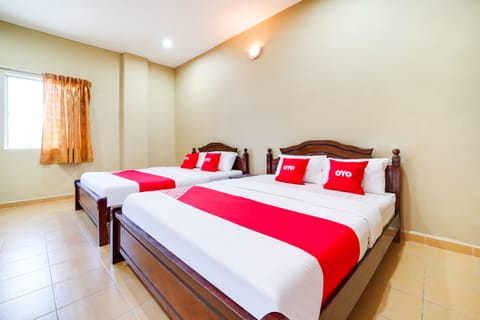 Family Suite | Desk, free WiFi