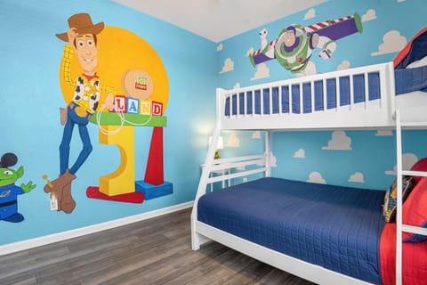 Bedroom 3: TOY STORY THEME
