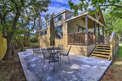 Fredericksburg Vacation Rental | 1BR | 1BA | 399 Sq Ft | Step-Free Access