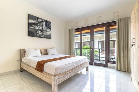 Standard Double Room, Balcony | Desk, free WiFi, bed sheets