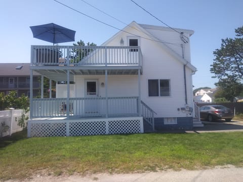 Front of House View