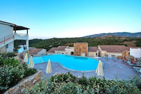 Holiday Home Swimming Pool
