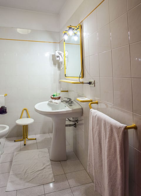 Free toiletries, hair dryer, bathrobes, bidet